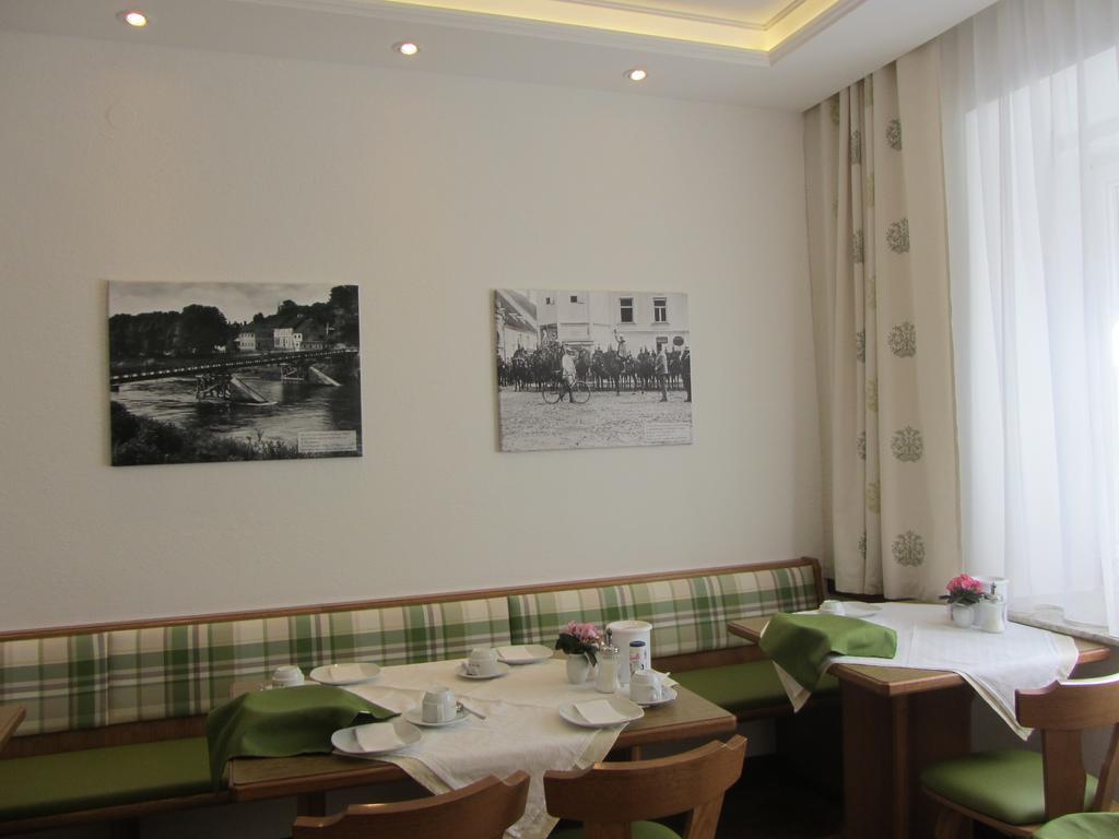 Gaestehaus Ferk - Fruehstueckspension, Bed & Breakfast Бад Радкерсбург Екстериор снимка